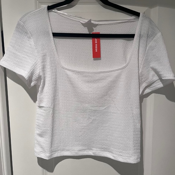 Joe Fresh White Cropped Short Sleeve T-shirt - Large (NWT) - Picture 1 of 3